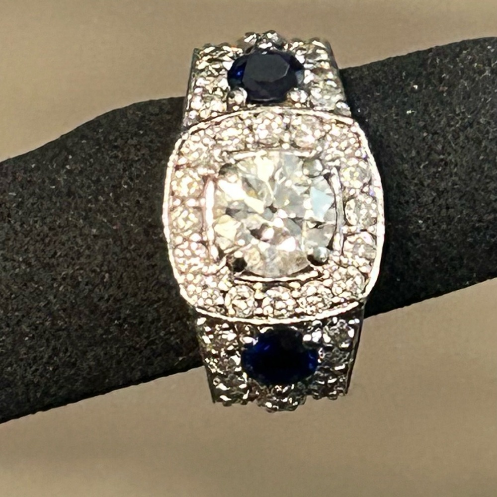 Ladies 14k white gold, diamond and blue sapphire ring size 5